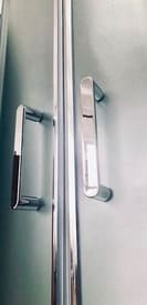 Купить душевая кабина royal rb 8120bk2-t-ch,r вп,пс,акриловые задние стенки, гидромассаж в Иваново магазин сантехники Суперстрой
