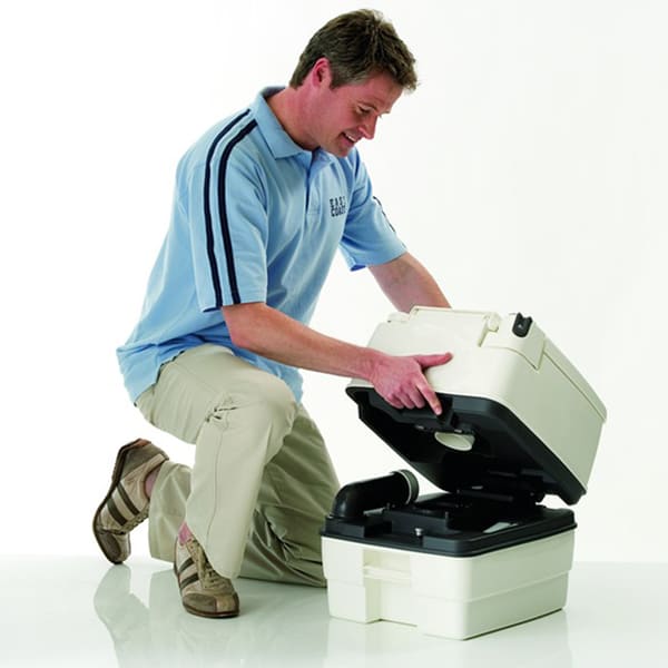 Купить биотуалет porta potti qube-165 слоновая кость,thetford. в Иваново магазин сантехники Суперстрой