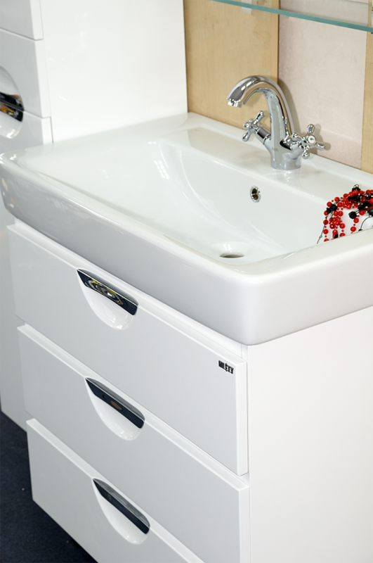 Купить тумба жасмин - 70 ,3 ящ. белая эмаль с довод.,misty в Иваново магазин сантехники Суперстрой