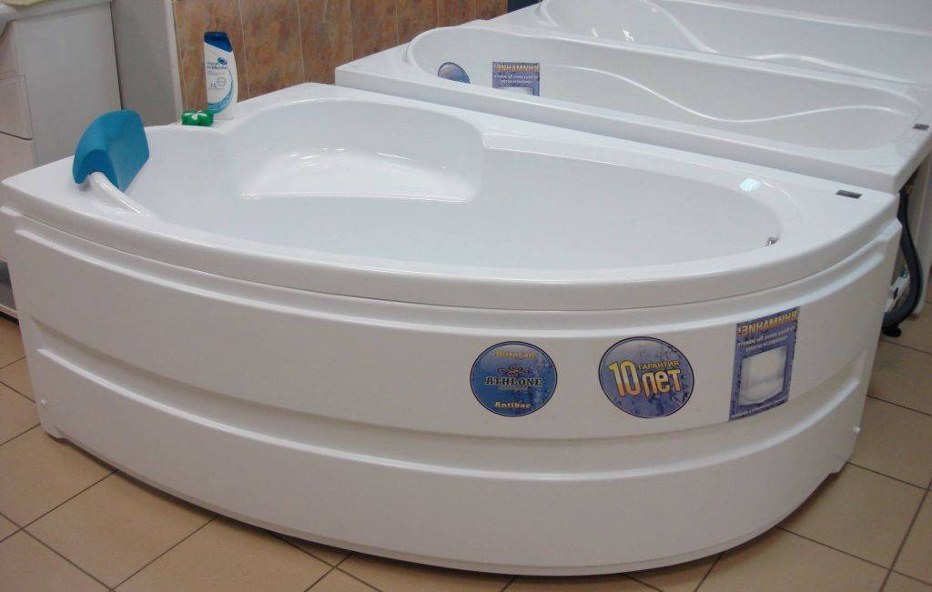 Купить ванна акриловая сагра 1600*1000 с экраном левая,bas в Иваново магазин сантехники Суперстрой