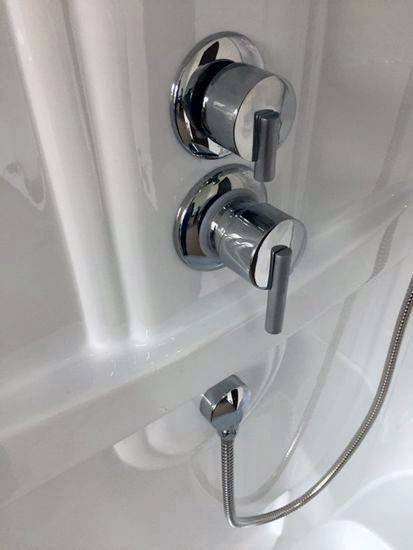 Купить душевая  кабина royal rb 8120bp1-т,l вп,пс,акриловая задняя стенка в Иваново магазин сантехники Суперстрой