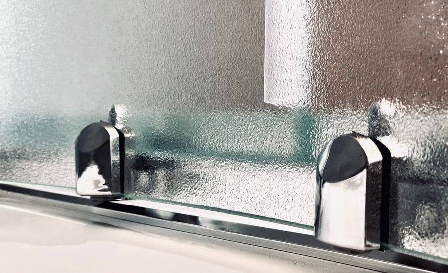 Купить душевая кабина royal rb 8120bk6-wc-ch,l вп,мс,белая задняя стенка в Иваново магазин сантехники Суперстрой