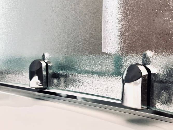 Купить душевая кабина royal rb 8120bk2-м-ch,l вп,мс,акриловые задние стенки,гидромассаж в Иваново магазин сантехники Суперстрой